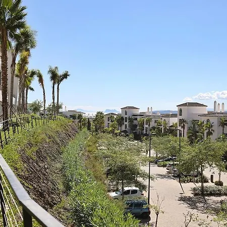 Apartment Ground Floor 2 Bedroom At Hills *
